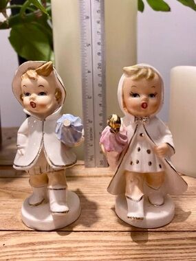 Napco Rainy Day Children Salt and Pepper Shakers (broken blue umbrella tip)